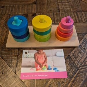 COPY - Lovevery wooden twist and pivot pattern puzzle